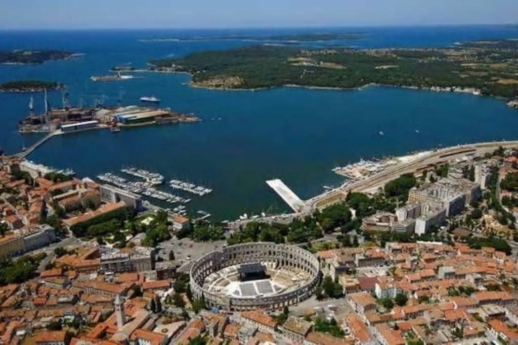Apartment Leona Pula Dış mekan fotoğraf